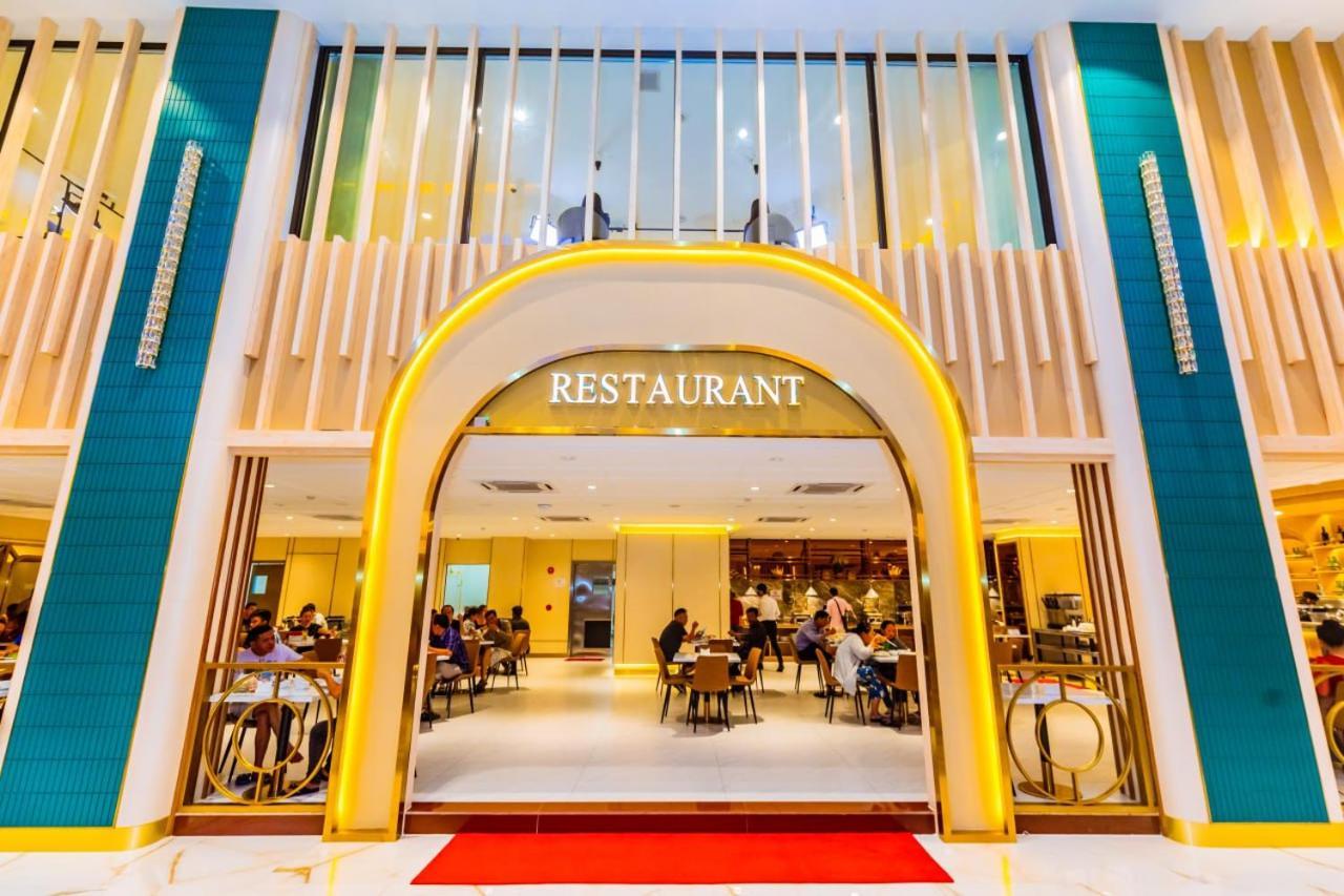 Dynasty Casino Hotel Bavet Exterior photo
